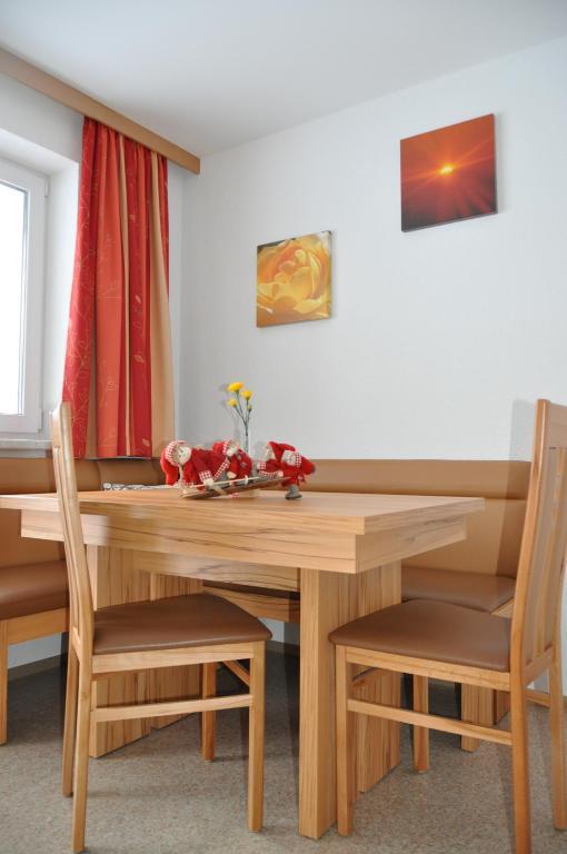 Apart Lurega - Inklusive Sommer Card Galtuer Exterior photo
